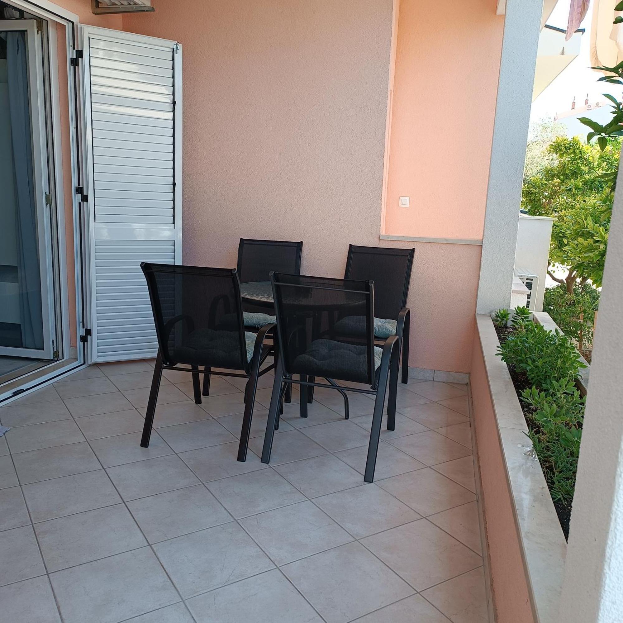 Katrin 101 Apartment Tucepi Exterior photo